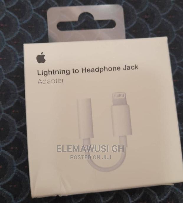 Original Lightning to Headphone Jack Adapter · Photo 3