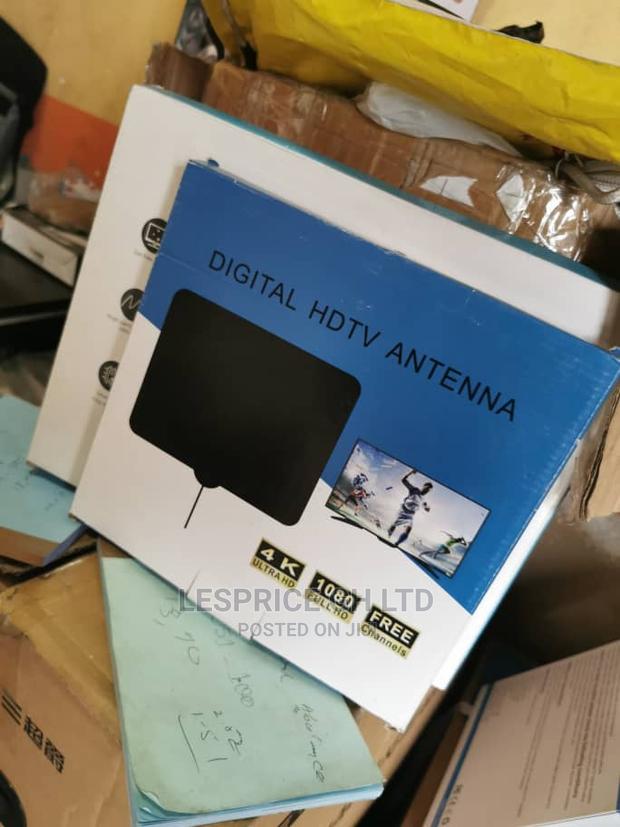 Magnificent Digital HDTV Antenna · Photo 2