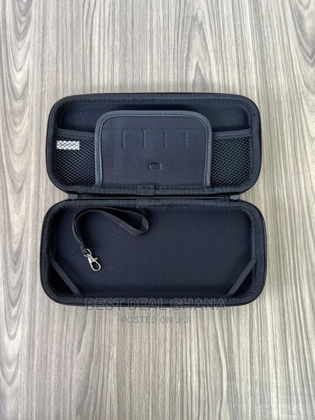 Nintendo Switch Carrying Case photo 6