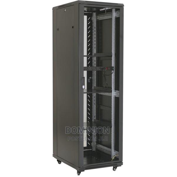 42U Network Server Cabinet 600 X 1000mm Glass Door · Photo 3