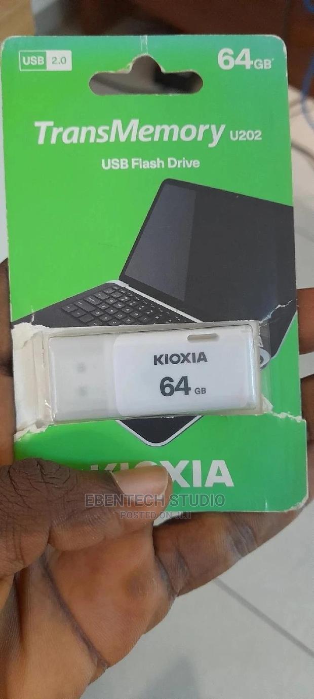64gb Pendrive Kioxia Original Pendrives · Photo 3