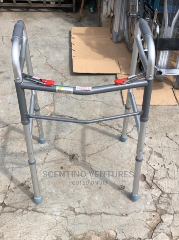 Zimmer Frame / Walker · Photo 4