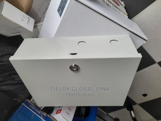 Power Supply With Ups Battery photo 5