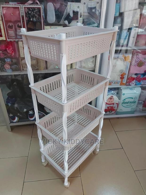 Storage Packing Stand · Photo 3