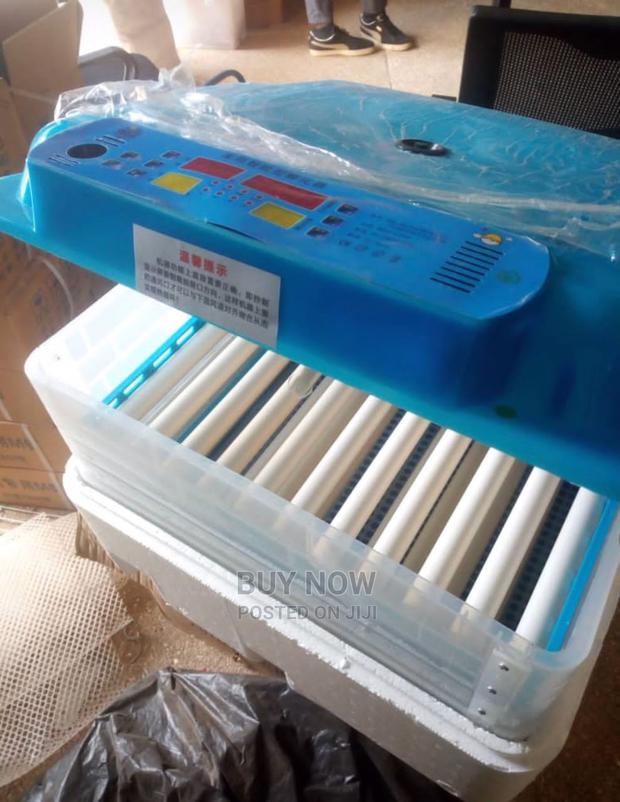 140 Egg Incubator Single Power · Photo 4