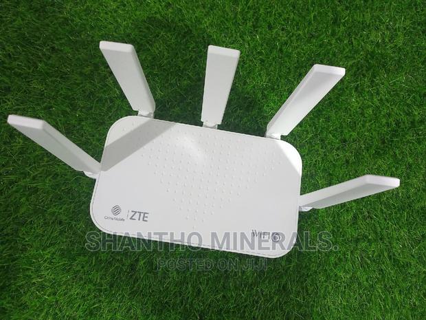 ZTE Wifi Router photo 3