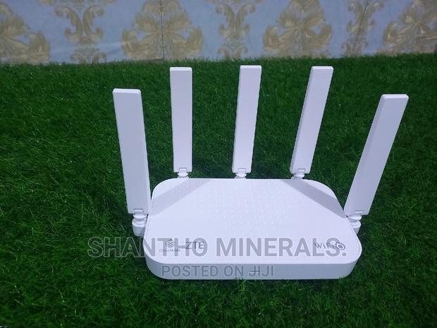ZTE Wifi Router photo 2