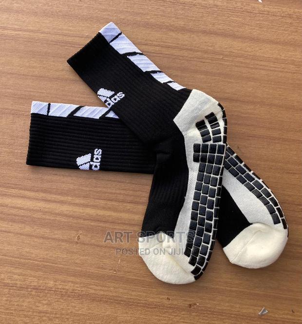 Adidas Grip Sock · Photo 4