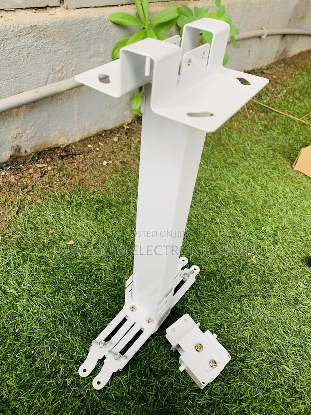 Mount for All Projectors · Photo 2