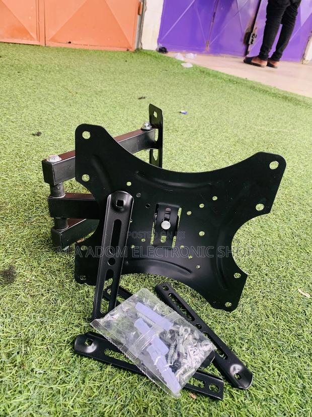 Corner Wall Mount for 14” Tv Monitors Ect · Photo 2