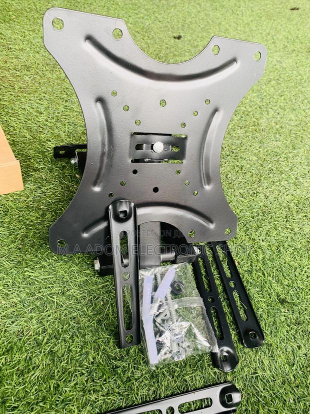 Monitor Corner Mount 14”-55” · Photo 2