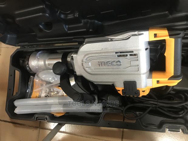 INGCO Demolition Breaker 1700W · Photo 3