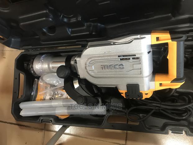 INGCO Demolition Breaker 1700W · Photo 4
