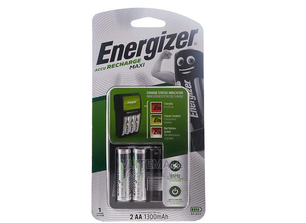 Energizer Maxi Charger With 2 Aa 1300mah Batteries · Photo 2