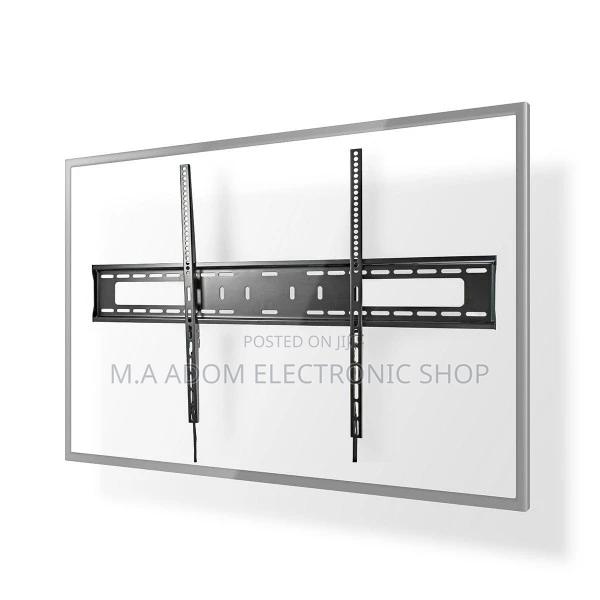 Mount Your With Ease With the Heavy Duty Fixed Wall Mount · Photo 2