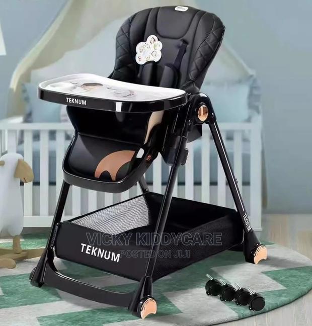 Multifunctional Baby High Chair · Photo 3