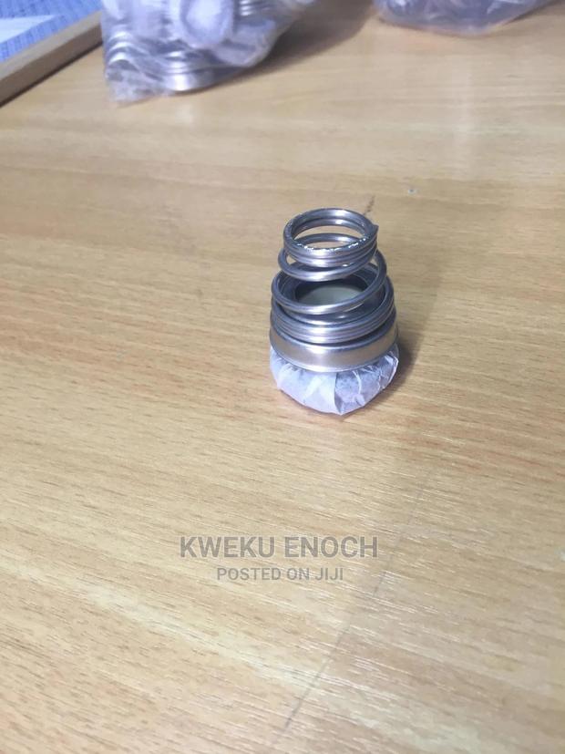 Mechanical Seal · Photo 4