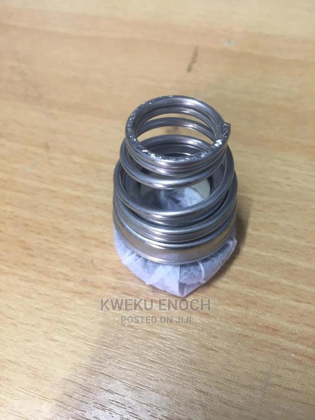 Mechanical Seal · Photo 3