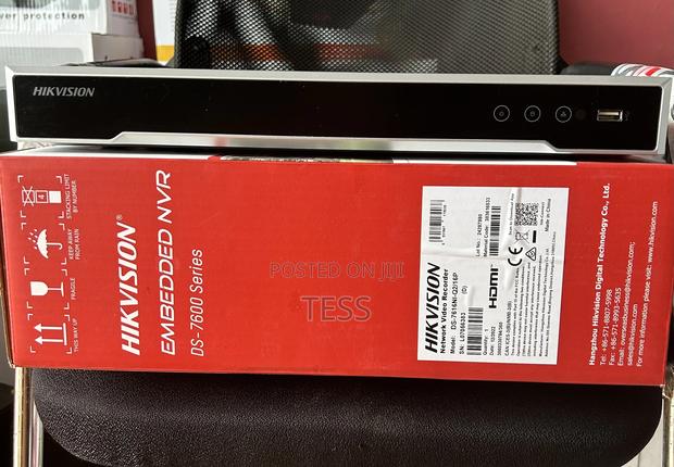 Hikvision 16ch NVR With 16port Poe. · Photo 3