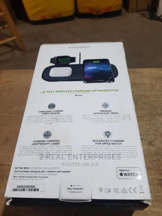 Morphie 3 in 1 Wireless Charging Pad · Photo 4
