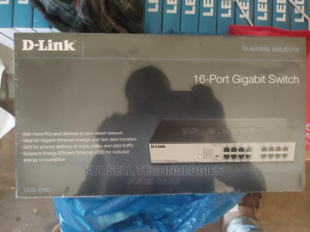 Dlink 16 Port Gigabit Switch · Photo 3