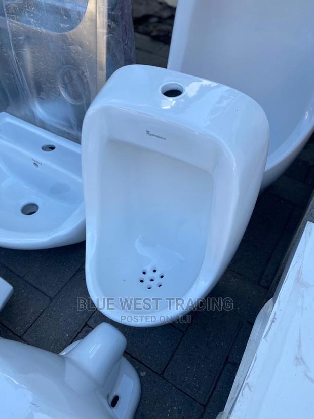 Ceramic Urinal Pot · Photo 4