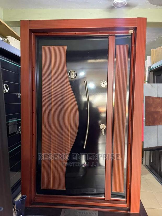 Advanced Turkish Security Door · Photo 2