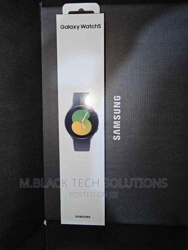SAMSUNG Galaxy Watch 5 44mm Bluetooth Smartwatch