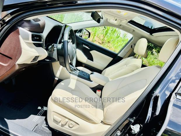 Toyota Highlander XLE 2022 Black