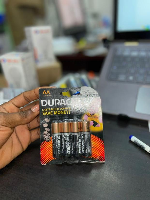 Duracell Alkaline Battery AA LR6 · Photo 4