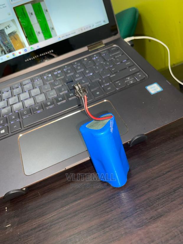 3.7v Lithium Battery (3pack) · Photo 4
