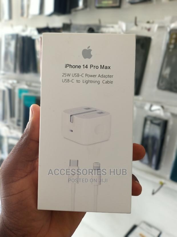 iPhone Original Charger · Photo 3