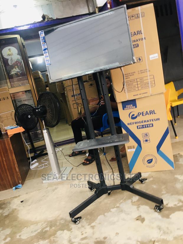 Tv Stand Mount Trolley · Photo 3