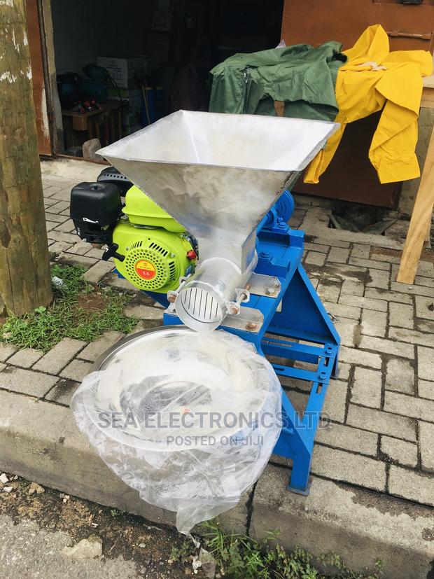 Effective Fufu Machine · Photo 4