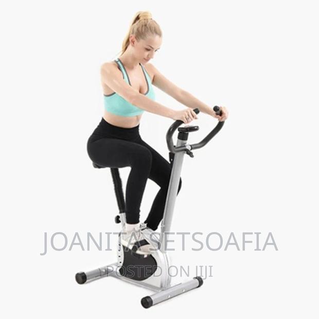 Stationary Exercise Bike · Photo 4