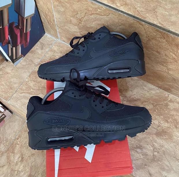 Nike Air Max 90 Surplus · Photo 3