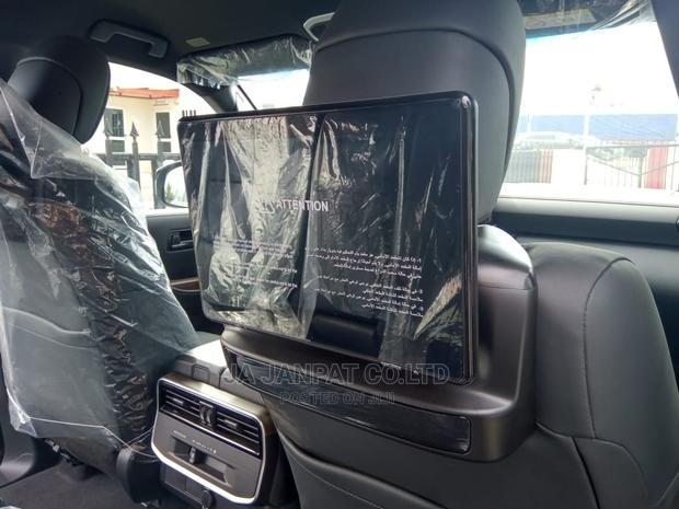New Toyota Land Cruiser 2023 Black photo 3