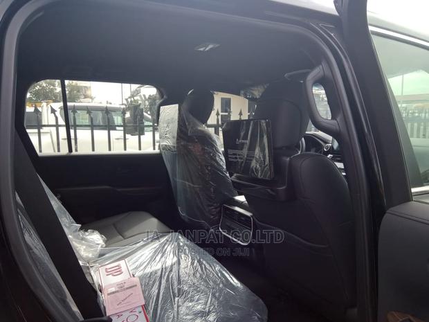 New Toyota Land Cruiser 2023 Black photo 7