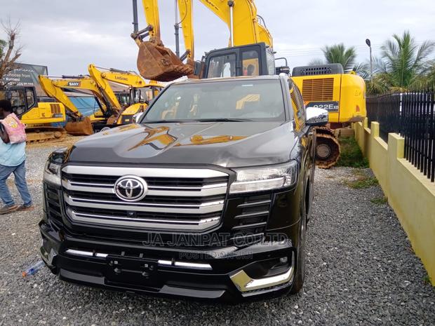 New Toyota Land Cruiser 2023 Black