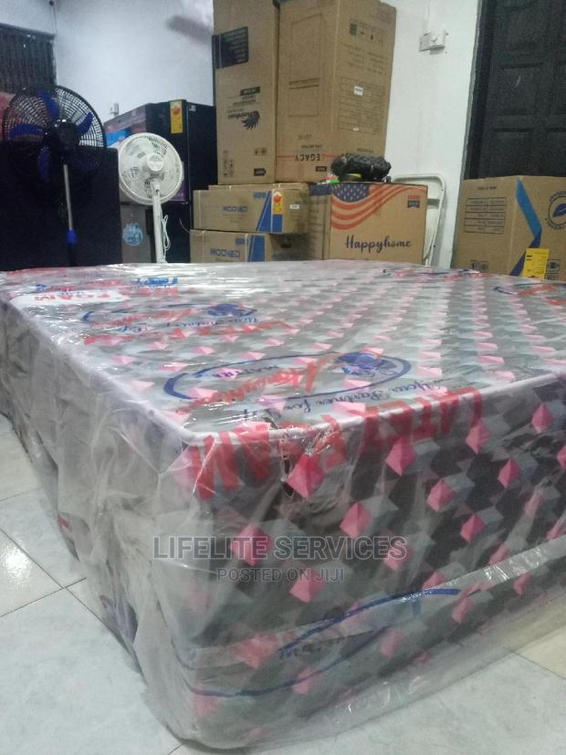 Extra Comfortable Mattress 18" Queen