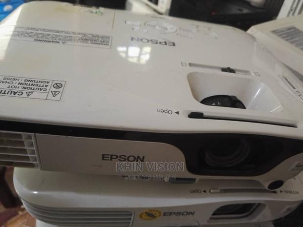 Quality Projectors at Affordable Prices Used but Powerful photo 2