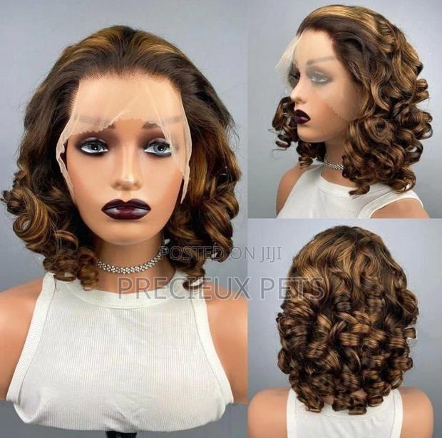 Full Frontal Magic Piano Wig · Photo 2