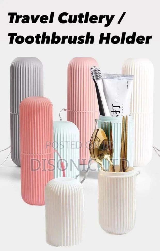 Travel Toothpaste and Tooth Brush Holder · Photo 4