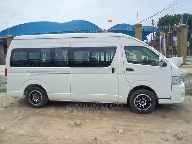 Car Rentals. Mini Vans for Rent. Toyota Hiace Bus for Rent · Photo 3