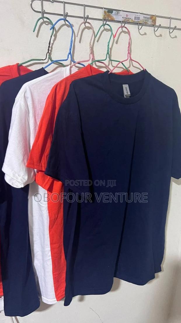 Quality and Affordable Round Neck From America