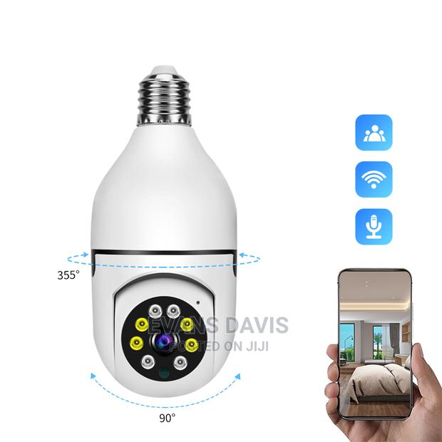 V380 Pro Bulb Rotating Camera · Photo 2
