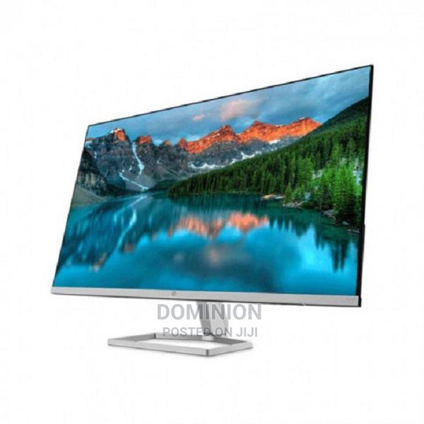 HP M32F FHD Monitor 31.5" FHD (1920 X 1080) 48-75 Hz · Photo 2