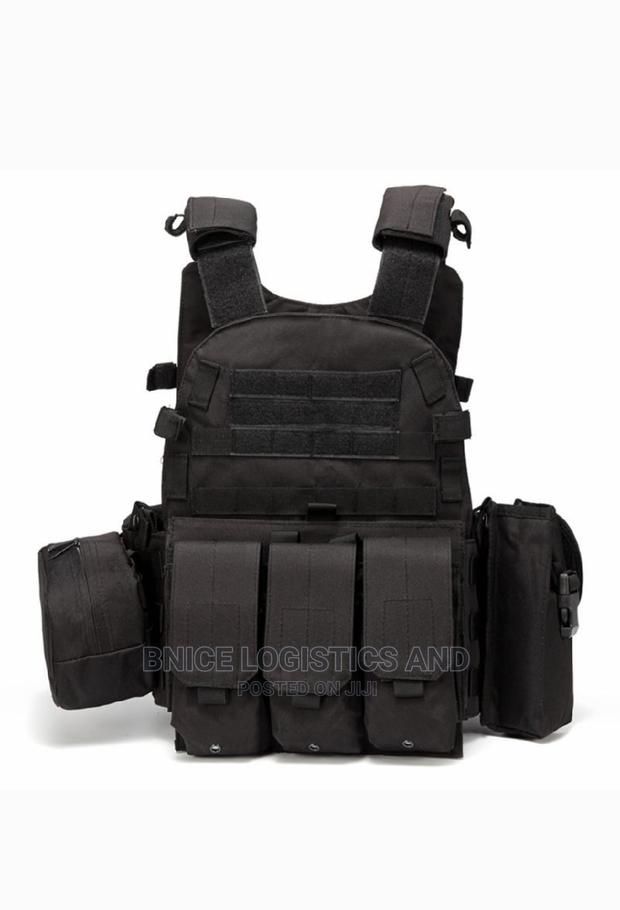 High Quality Tactical Vest photo 8
