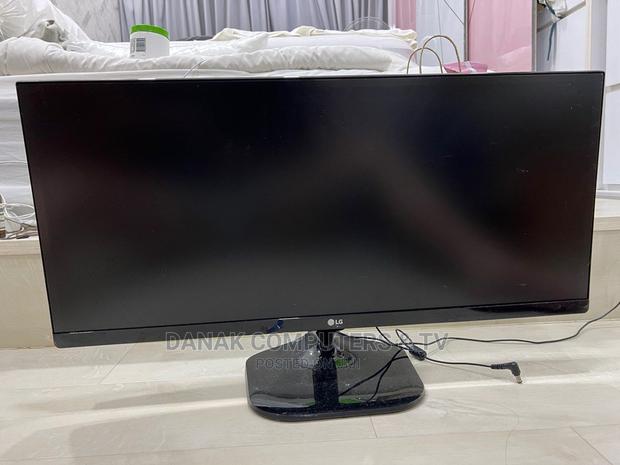LG 25" Ips Ultra Wide Bezel-Less Gaming Monitor · Photo 2