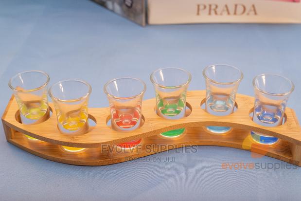 30ml Coloured Tequila Shots With Wooden Stand · Photo 4